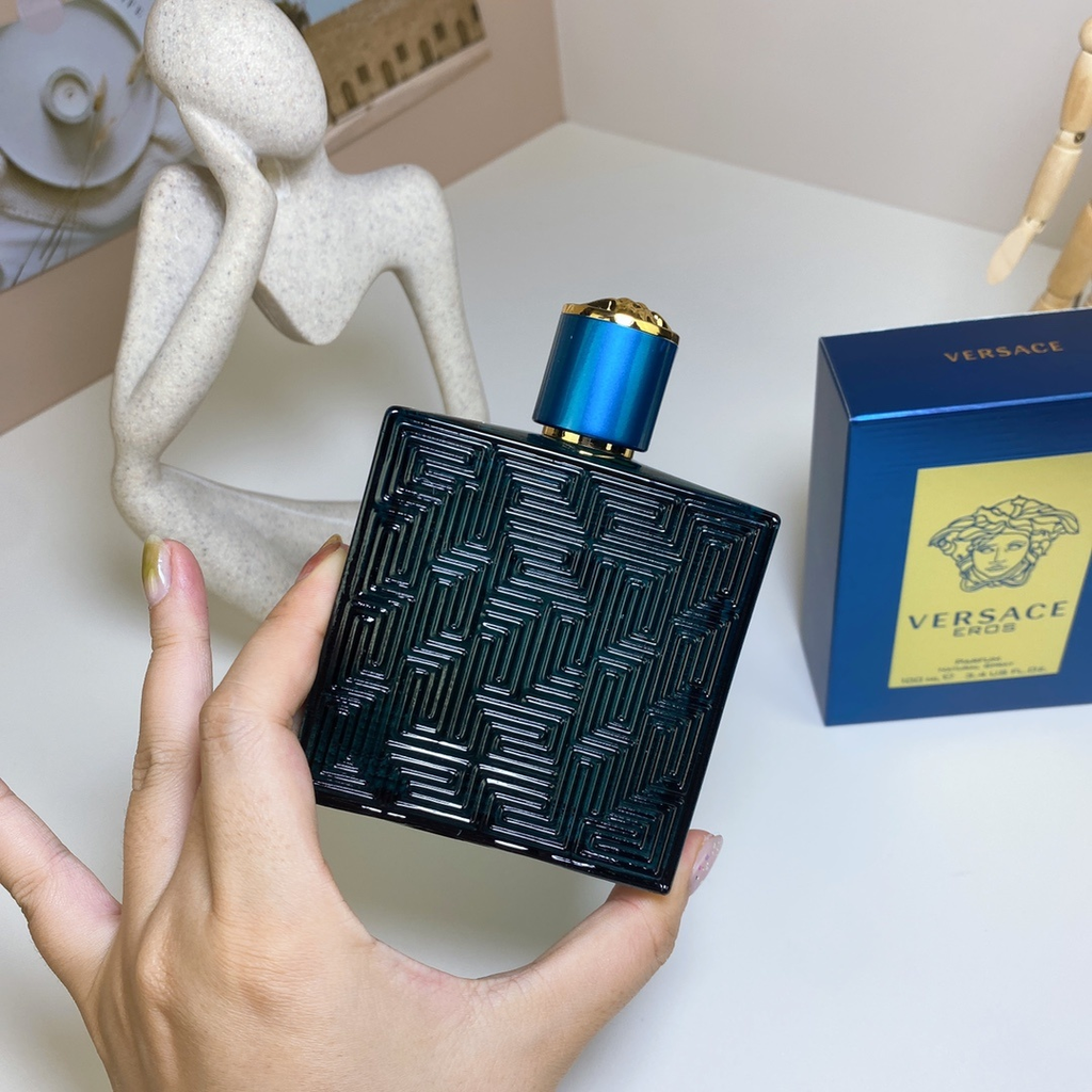 Versace Eros Parfum 100ml bottle side view with box