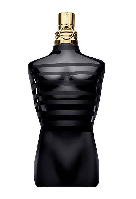 JPG Le Male Le Parfum black matte bottle close-up